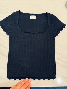 Wilfred Black Ribbed Square-Neck Short Sleeve Knit Top with Scalloped Edges